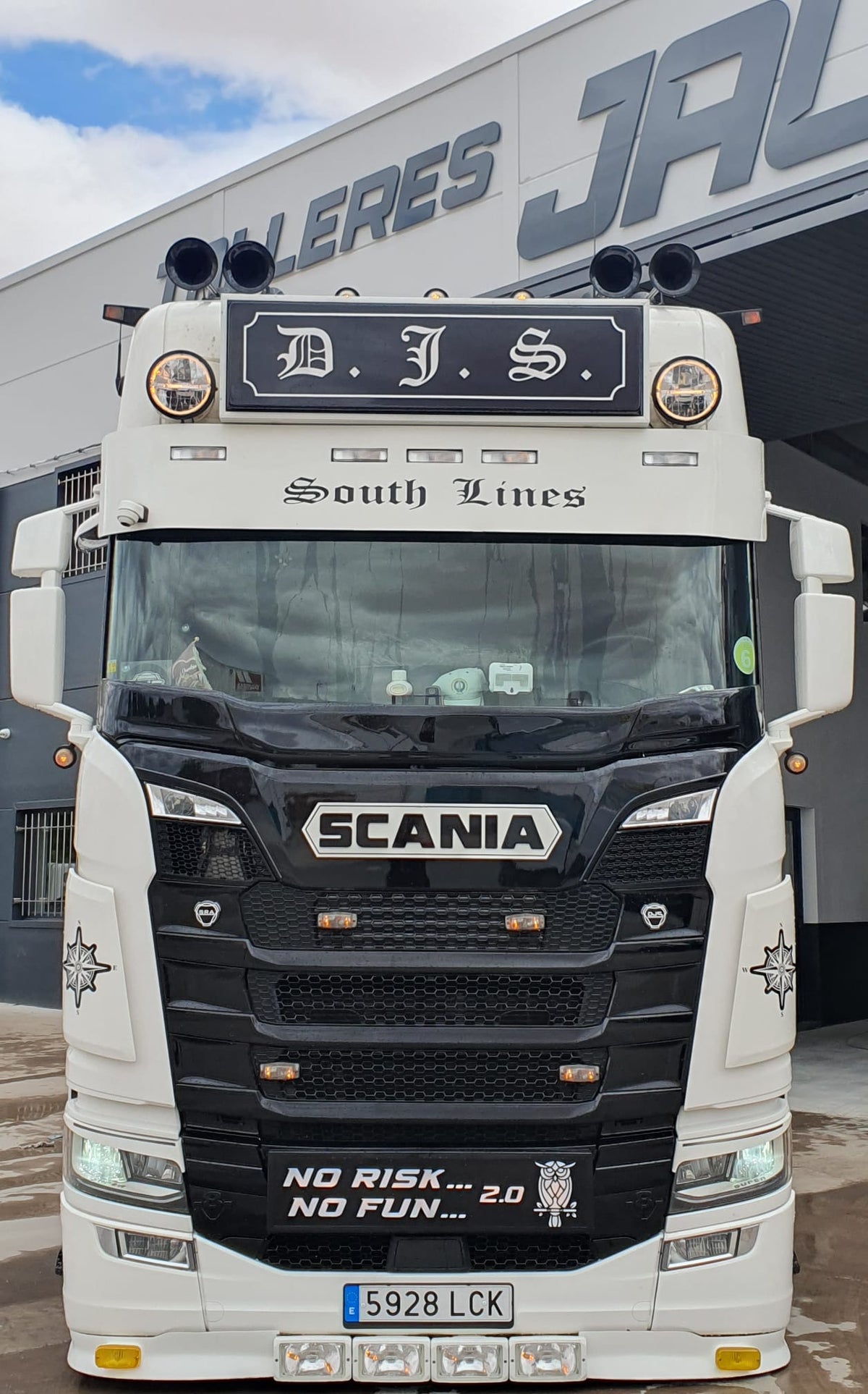 Scania S David Jiménez