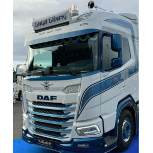 VISERA DAF XG+ - 5 HUECOS PARA PILOTOS - 30CM TOTALMENTE RECTA para DAF — Talleres Jaula