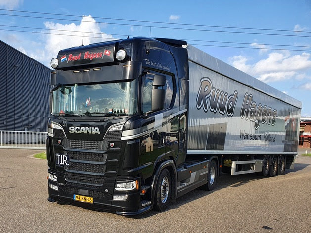 SPOILER SCANIA S&amp;R PARAGOLPES MAS ALTO para Scania — Talleres Jaula — vista 2 (ampliada)