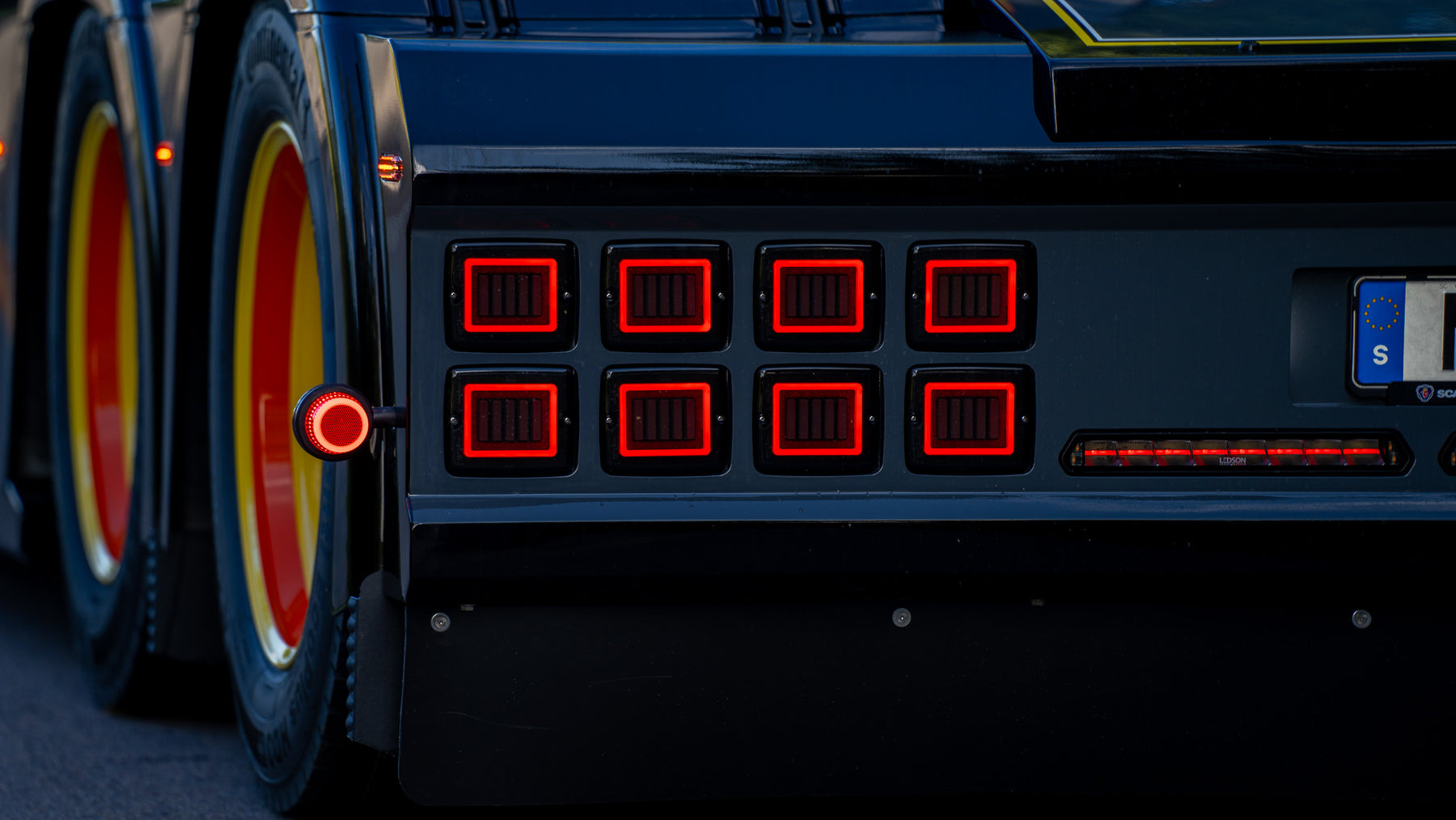 PILOTO BREEZE X1 MULTIFUNCION LED LEDSON (ampliada)