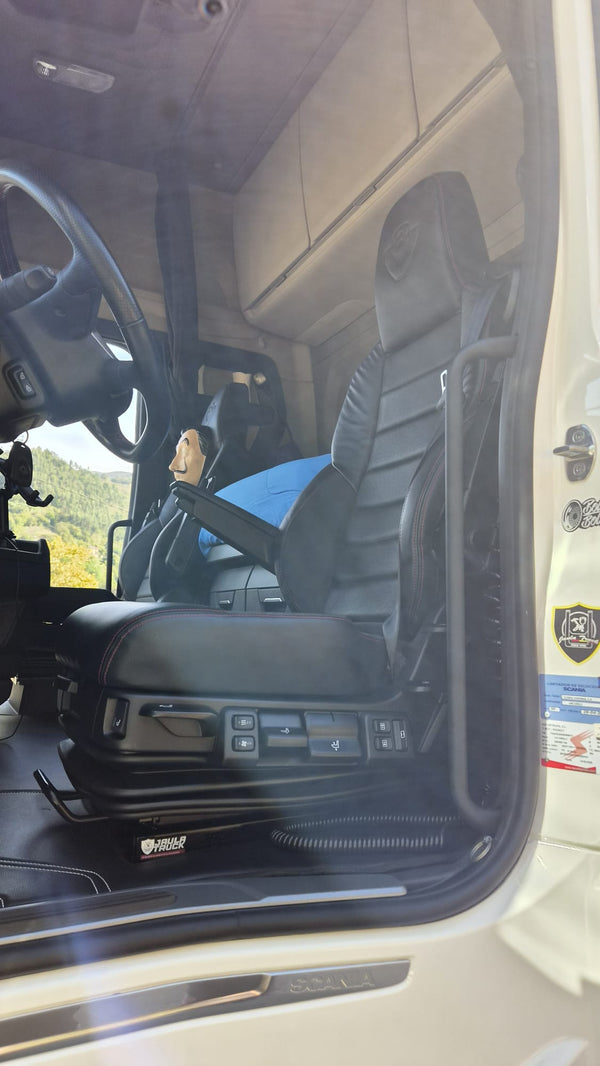 SOPORTE DE ASIENTO REBAJADO SCANIA S/R · JAULA TRUCK
