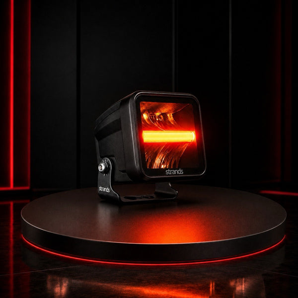 Foco trabajo Siberia XP Strands encendido — render LED ámbar iluminado