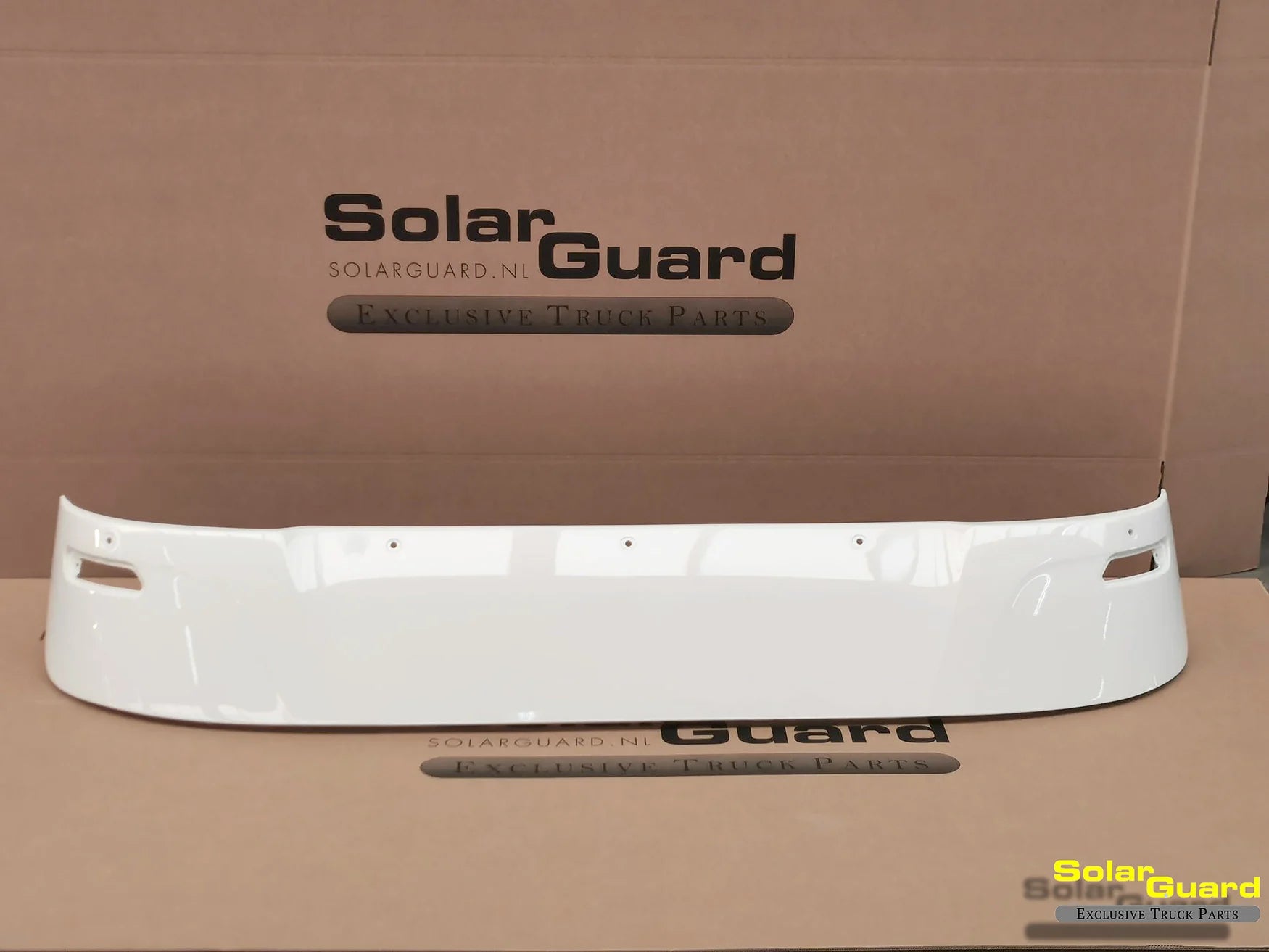 VISERA IVECO S-WAY SOLARGUARD (ampliada)