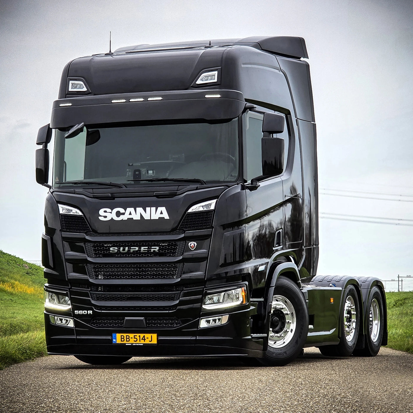 SPOILER INFERIOR SCANIA S & R PARA PARAGOLPES MEDIO SOLARGUARD TYPE 4