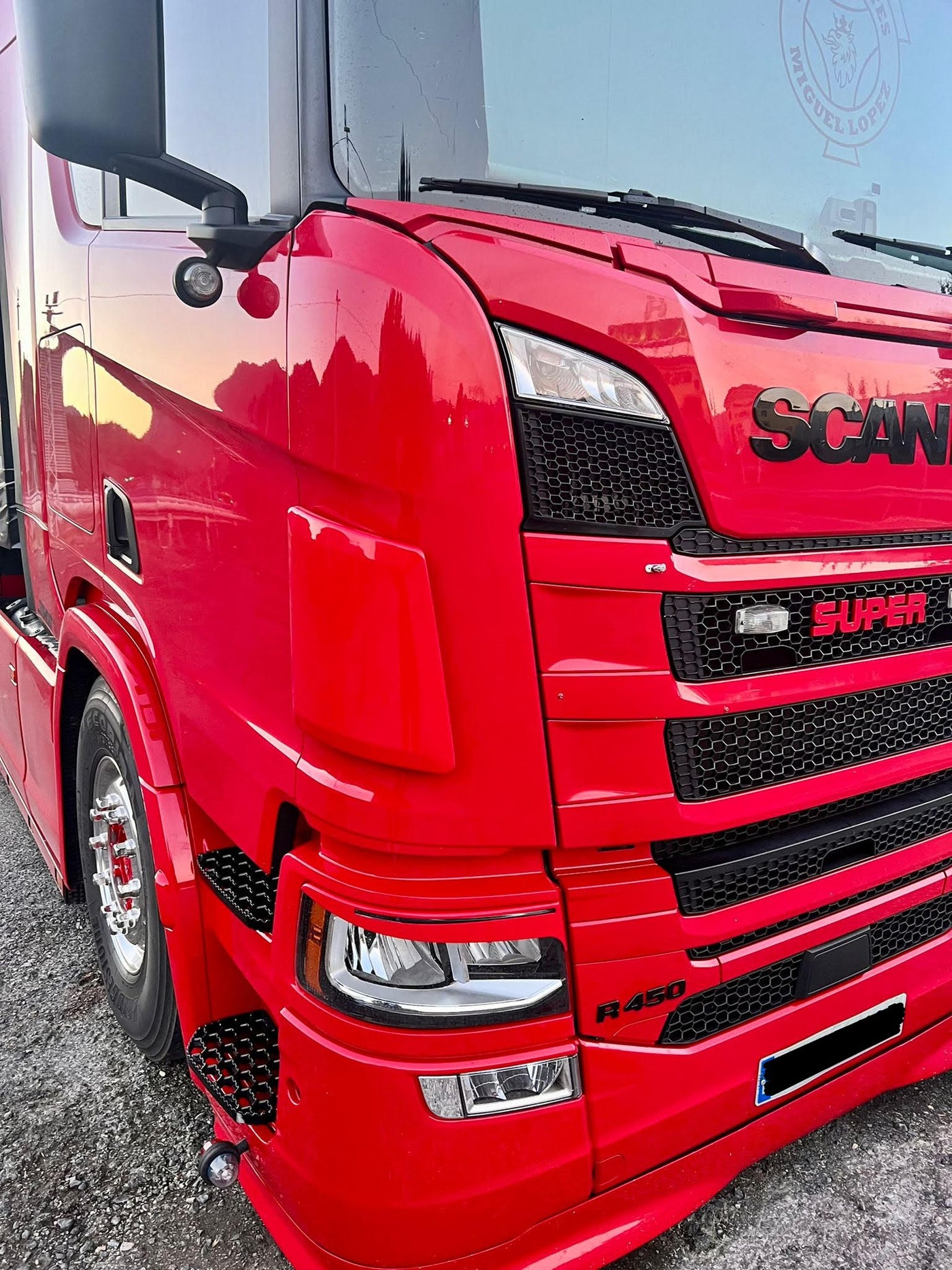 SET DEFLECTORES SCANIA NG (CABINA R) para Scania — Talleres Jaula — vista 3