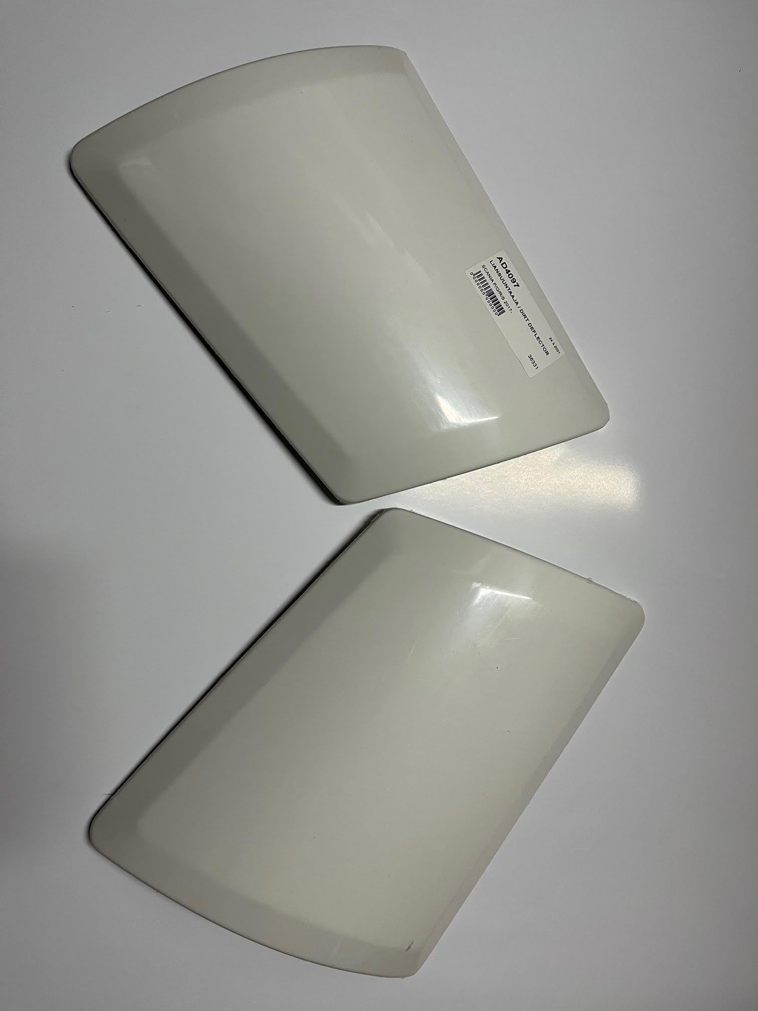 SET DEFLECTORES SCANIA NG (CABINA R) para Scania — Talleres Jaula — vista 4 (ampliada)