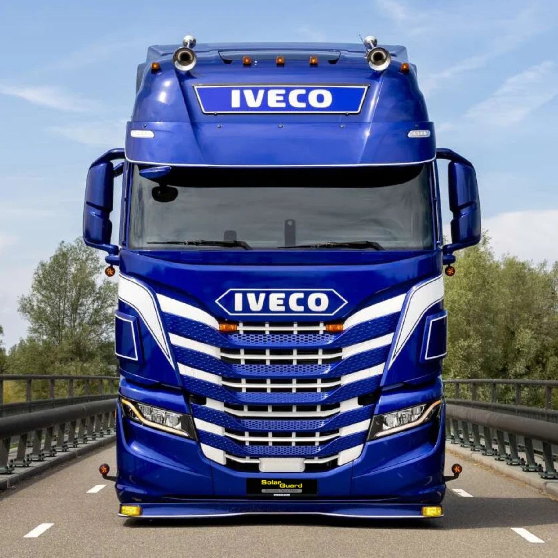 VISERA IVECO S-WAY SOLARGUARD (ampliada)