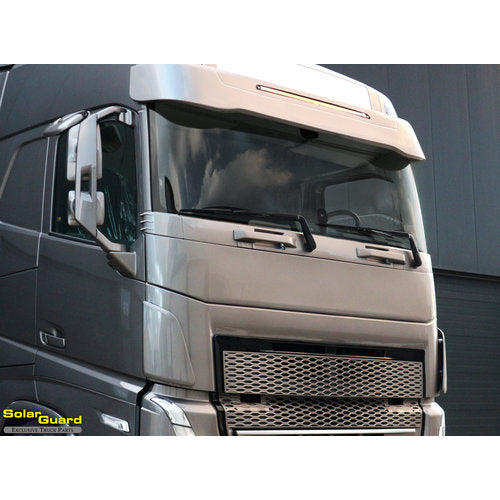 PLACA DELANTERA VOLVO FH4/B SOLARGUARD para Volvo — Talleres Jaula — vista 3